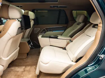 Land Rover Range Rover P530 SV Autobiography LWB