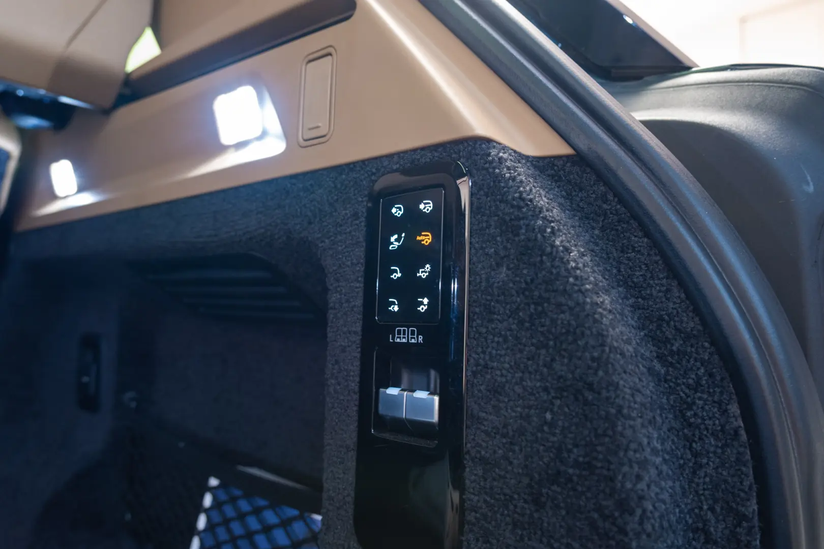 Land Rover Range Rover P530 SV Autobiography LWB