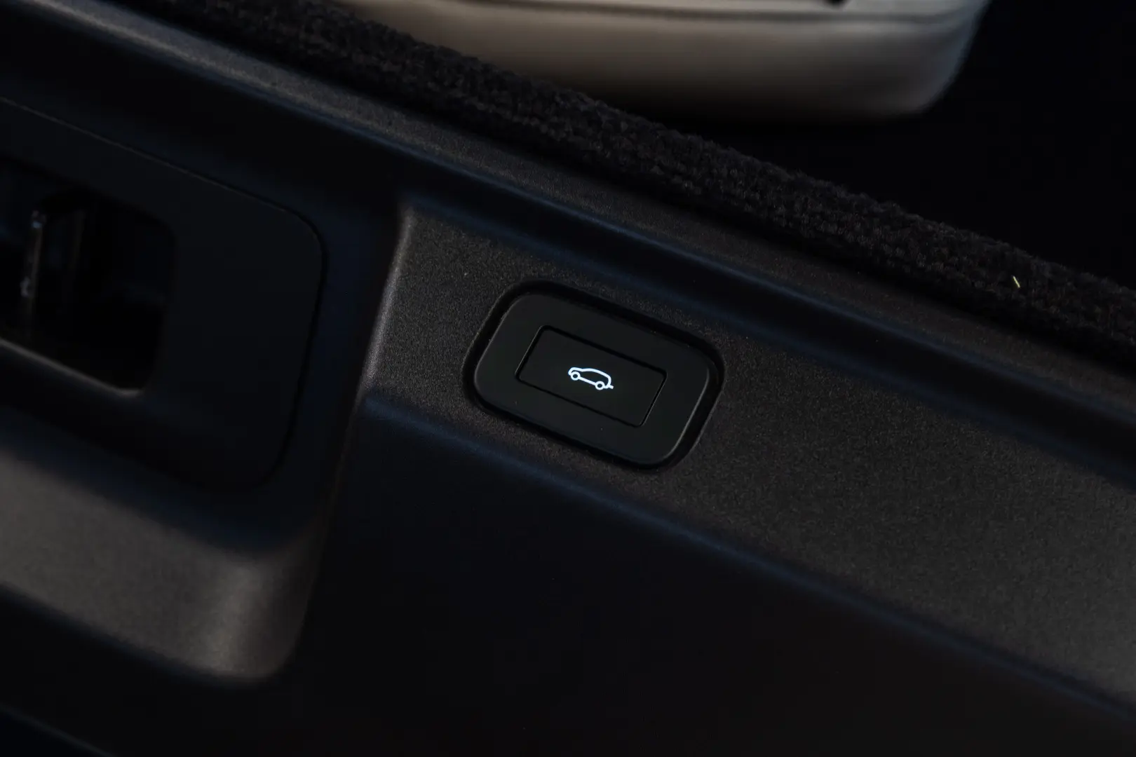 Land Rover Range Rover P530 SV Autobiography LWB