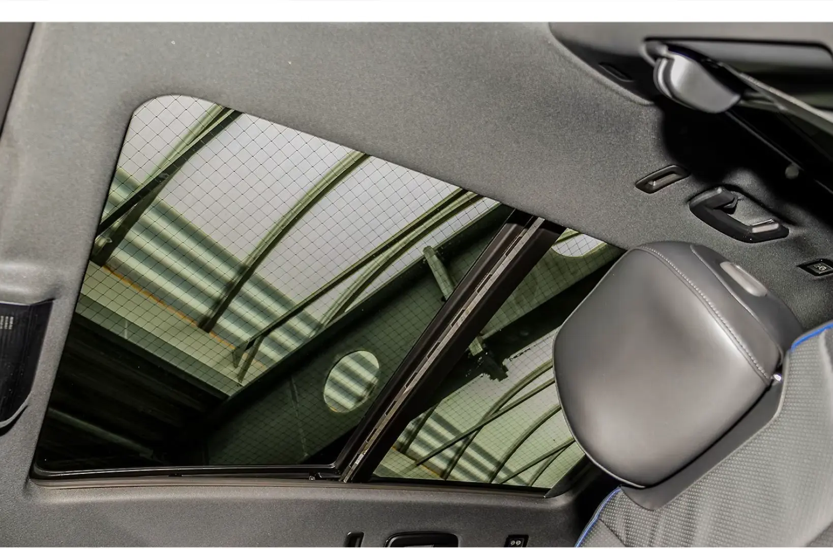 Volkswagen Tayron R-Line 2.0 TDI DSG 7 locuri Navi