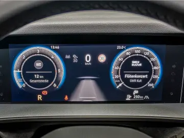 Volkswagen Tayron R-Line 2.0 TDI DSG 7 locuri Navi