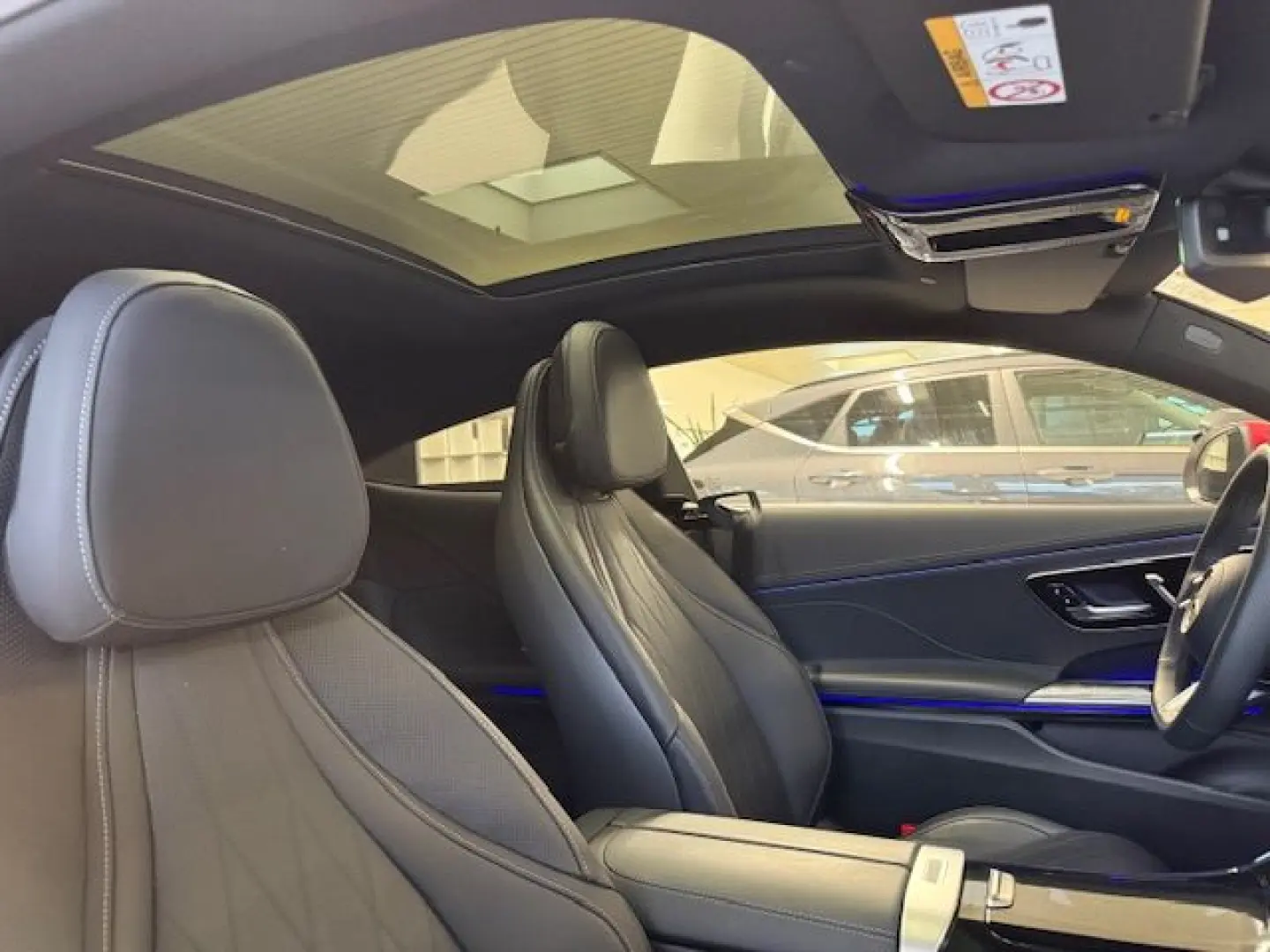 CLE 200 Coupé AMG Carbon Pano 360 Burmester 3D