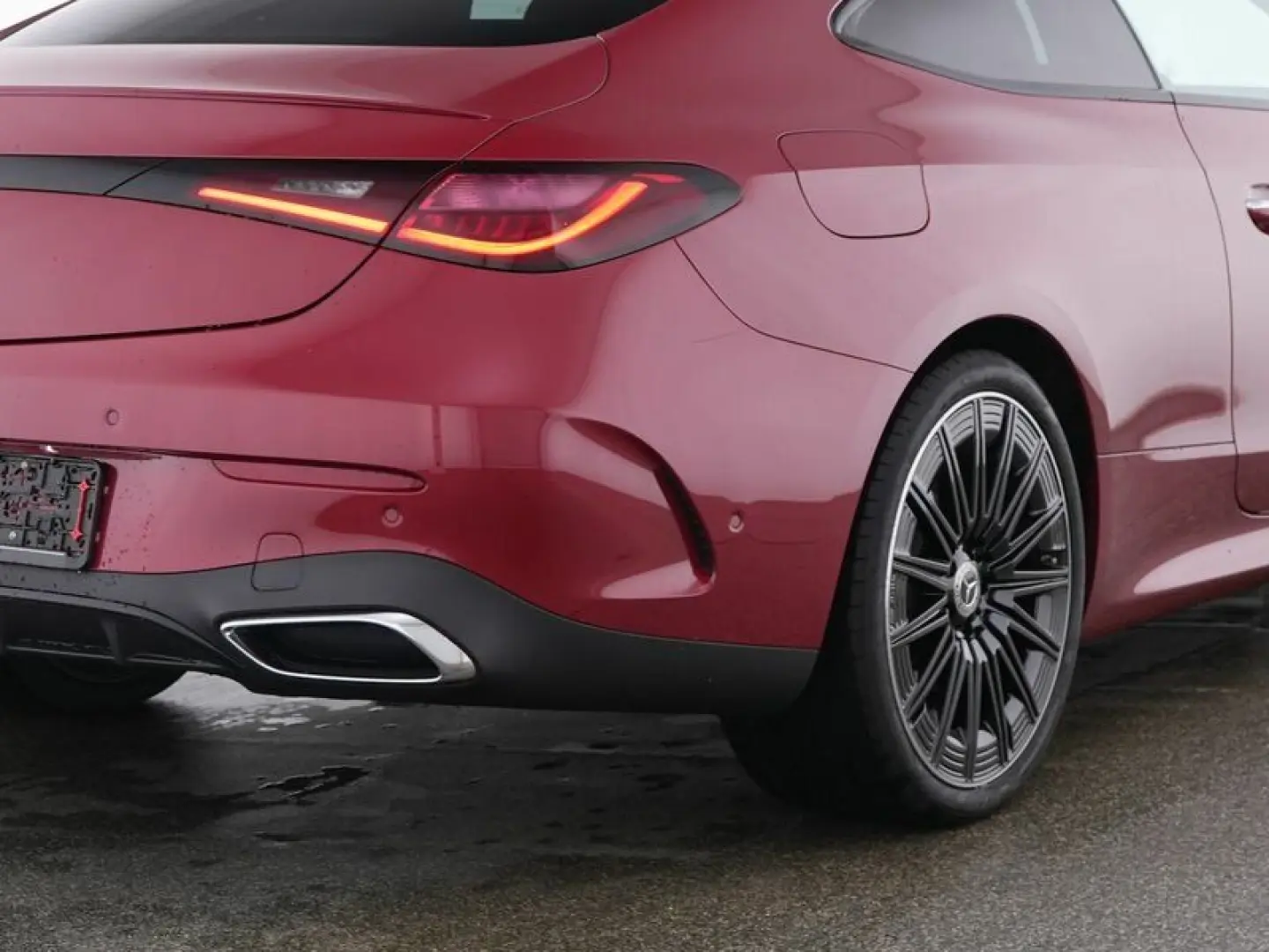 CLE 300 4M Coupé AMG PANO MEMORY 360 BURME NIGHT