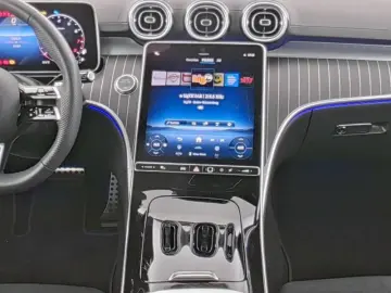 CLE 300 4M Coupé AMG PANO MEMORY 360 BURME NIGHT