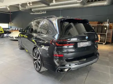 X7 xDrive40d M