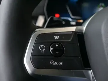 BMW iX2 xDrive30 M Sport