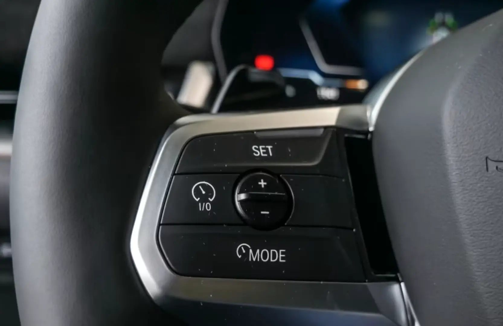 BMW iX2 xDrive30 M Sport