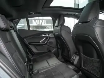 BMW iX2 xDrive30 M Sport