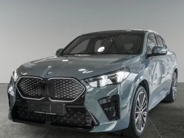 BMW iX2 xDrive30 M Sport