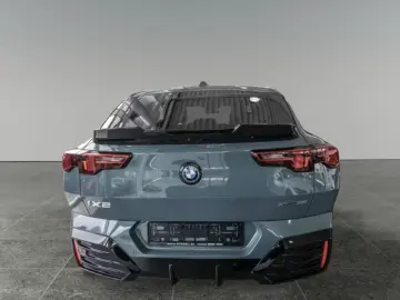 BMW iX2 xDrive30 M Sport