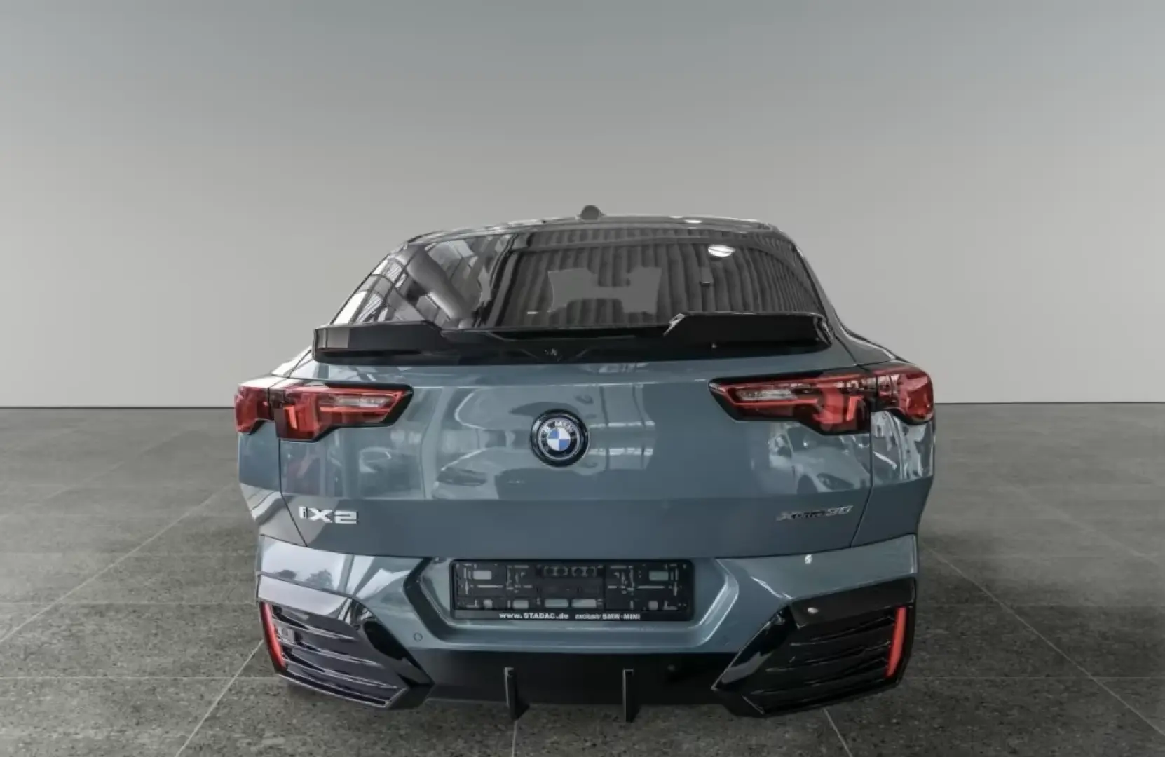 BMW iX2 xDrive30 M Sport