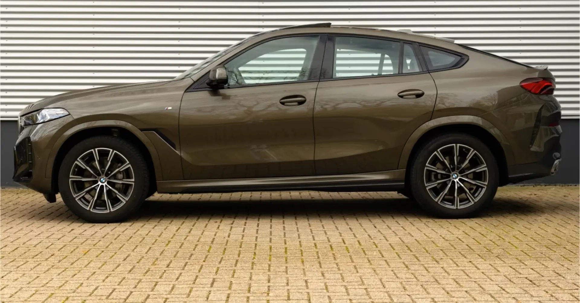 BMW X6 40 i xDrive M Sport -Pano-AHK
