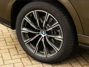 BMW X6 40 i xDrive M Sport -Pano-AHK