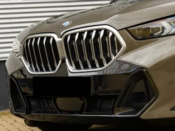 BMW X6 40 i xDrive M Sport -Pano-AHK