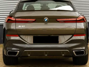 BMW X6 40 i xDrive M Sport -Pano-AHK