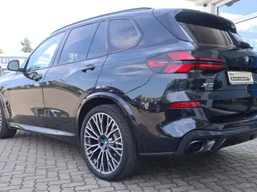 X5 xDrive50e M