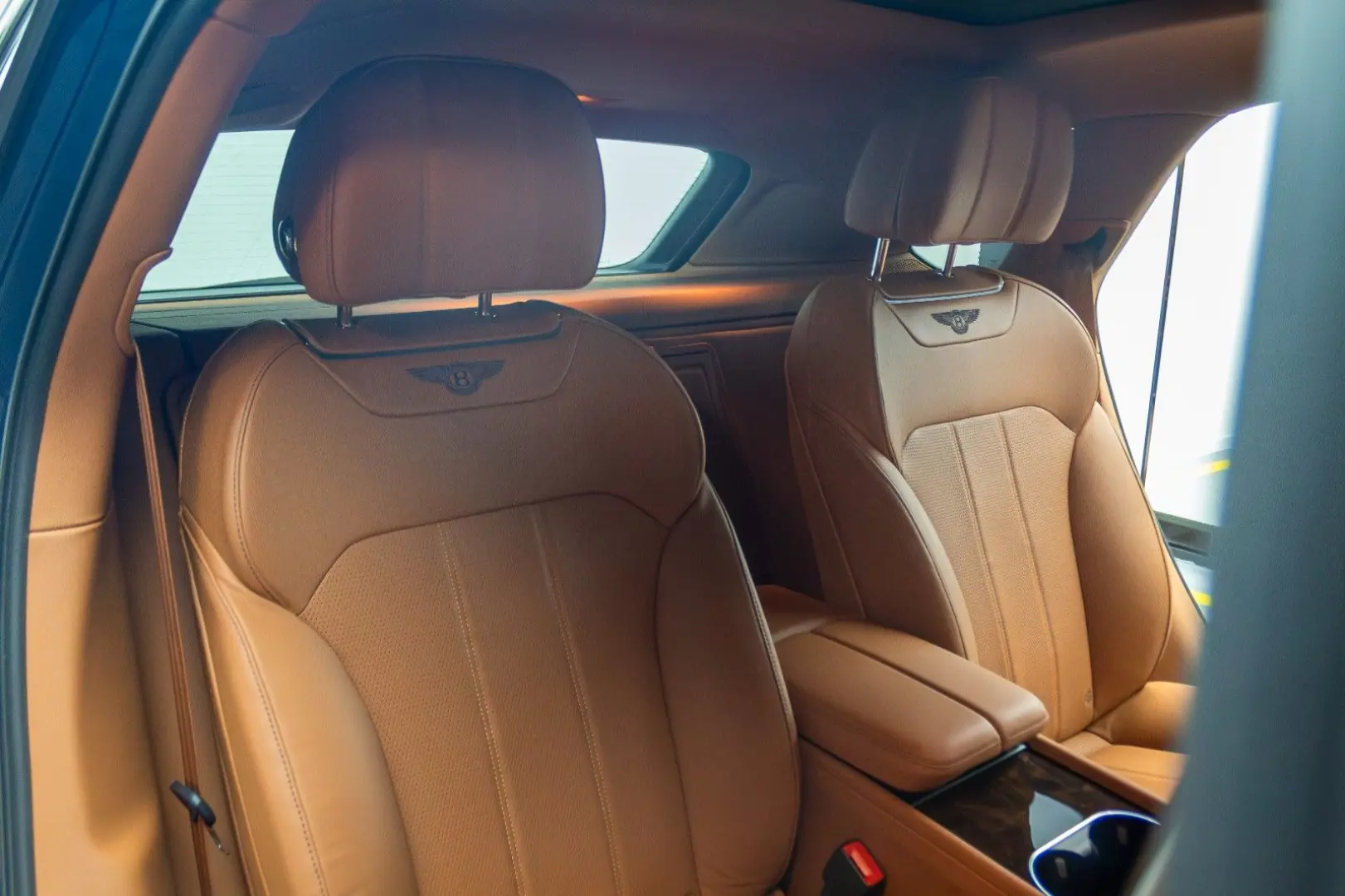 Bentley Bentayga  BRIETLING  V8  NAIM AUDIO SYSTEM