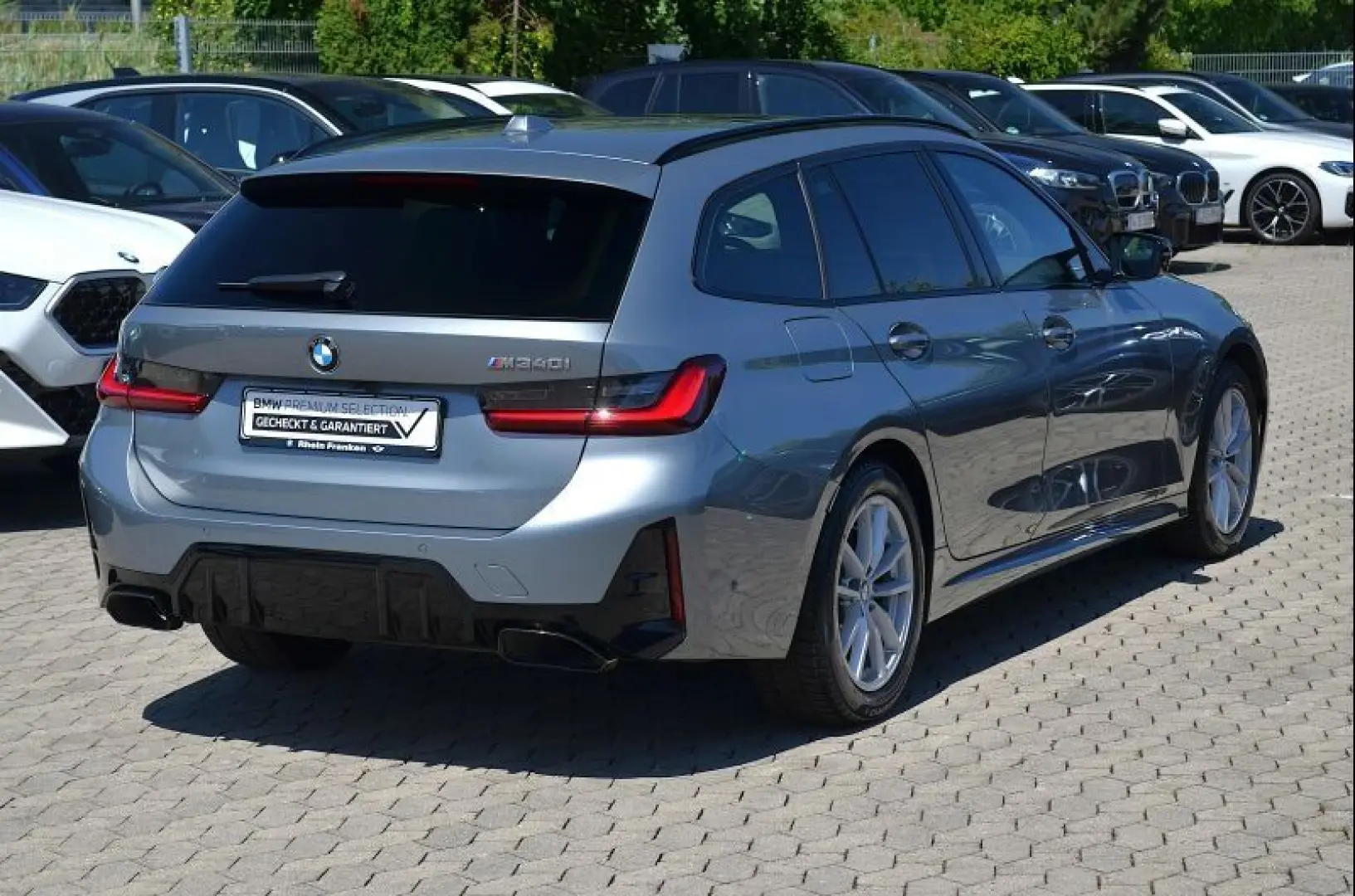 M340i xDrive