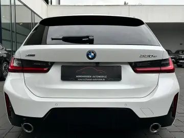 330 e xDrive Touring M Sport