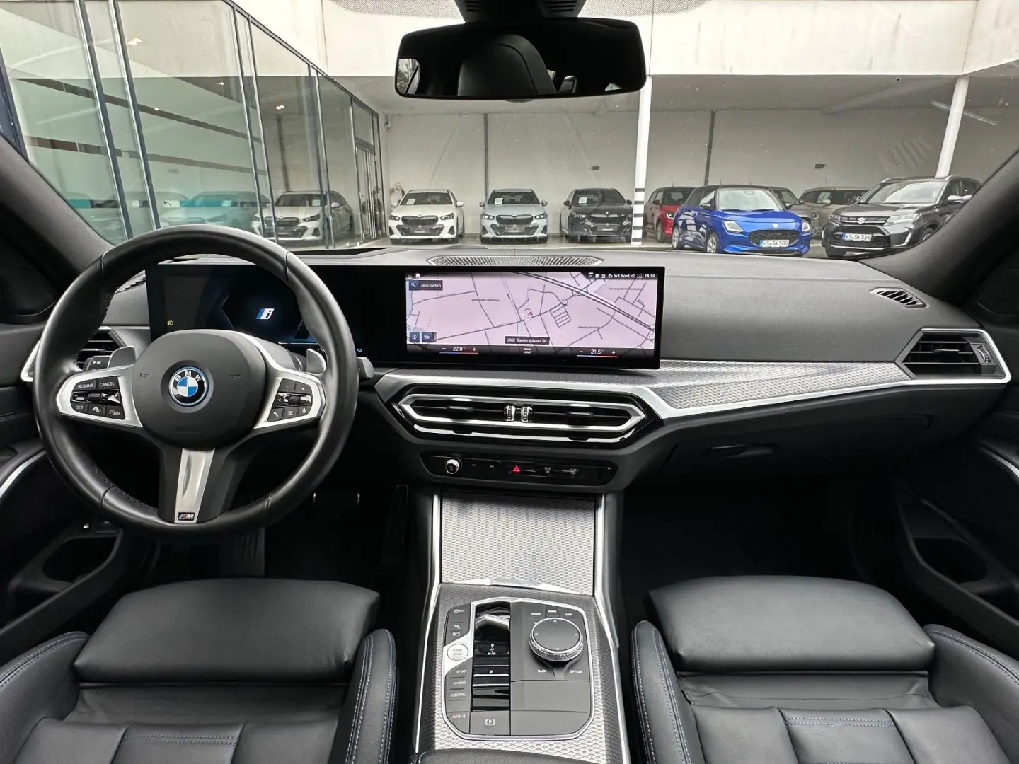 330 e xDrive Touring M Sport