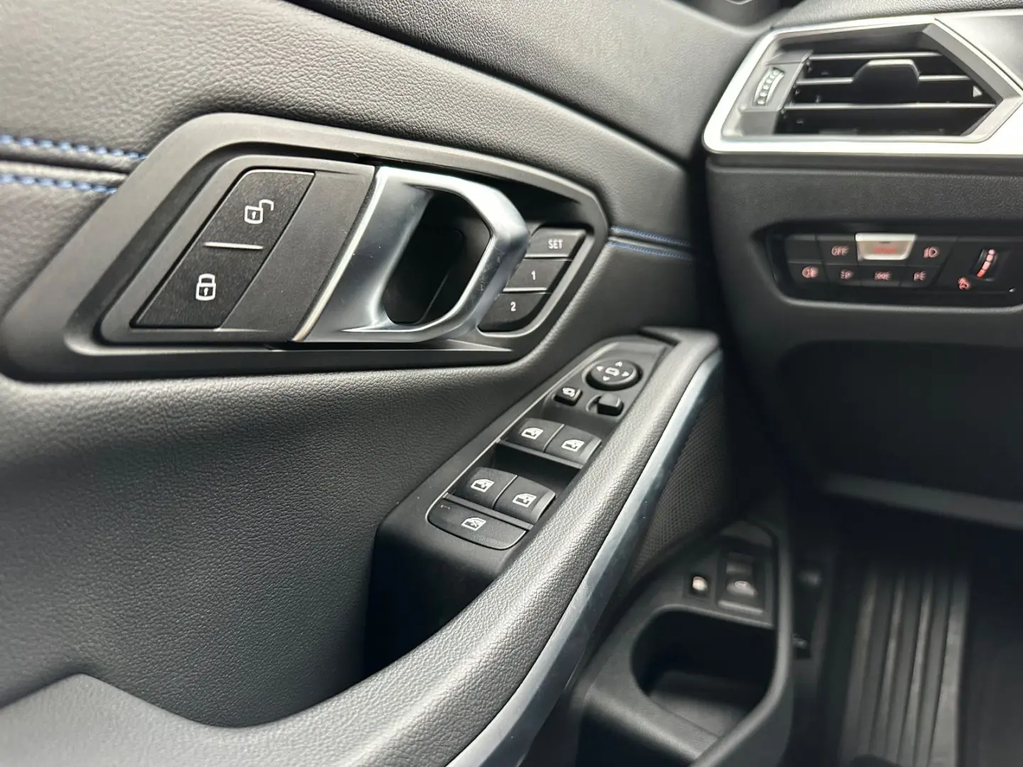 330 e xDrive Touring M Sport