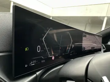 330 e xDrive Touring M Sport