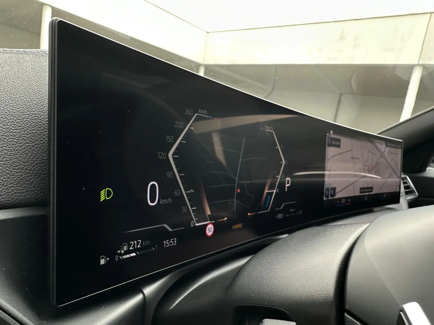 330 e xDrive Touring M Sport