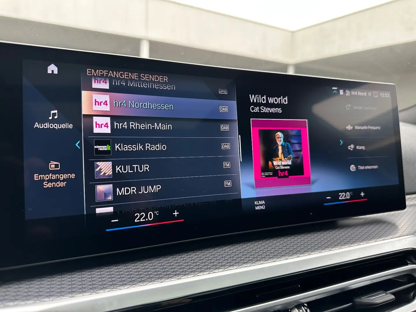 330 e xDrive Touring M Sport