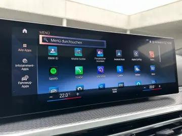 330 e xDrive Touring M Sport