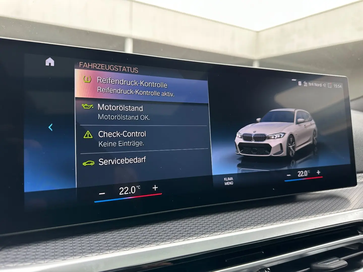 330 e xDrive Touring M Sport