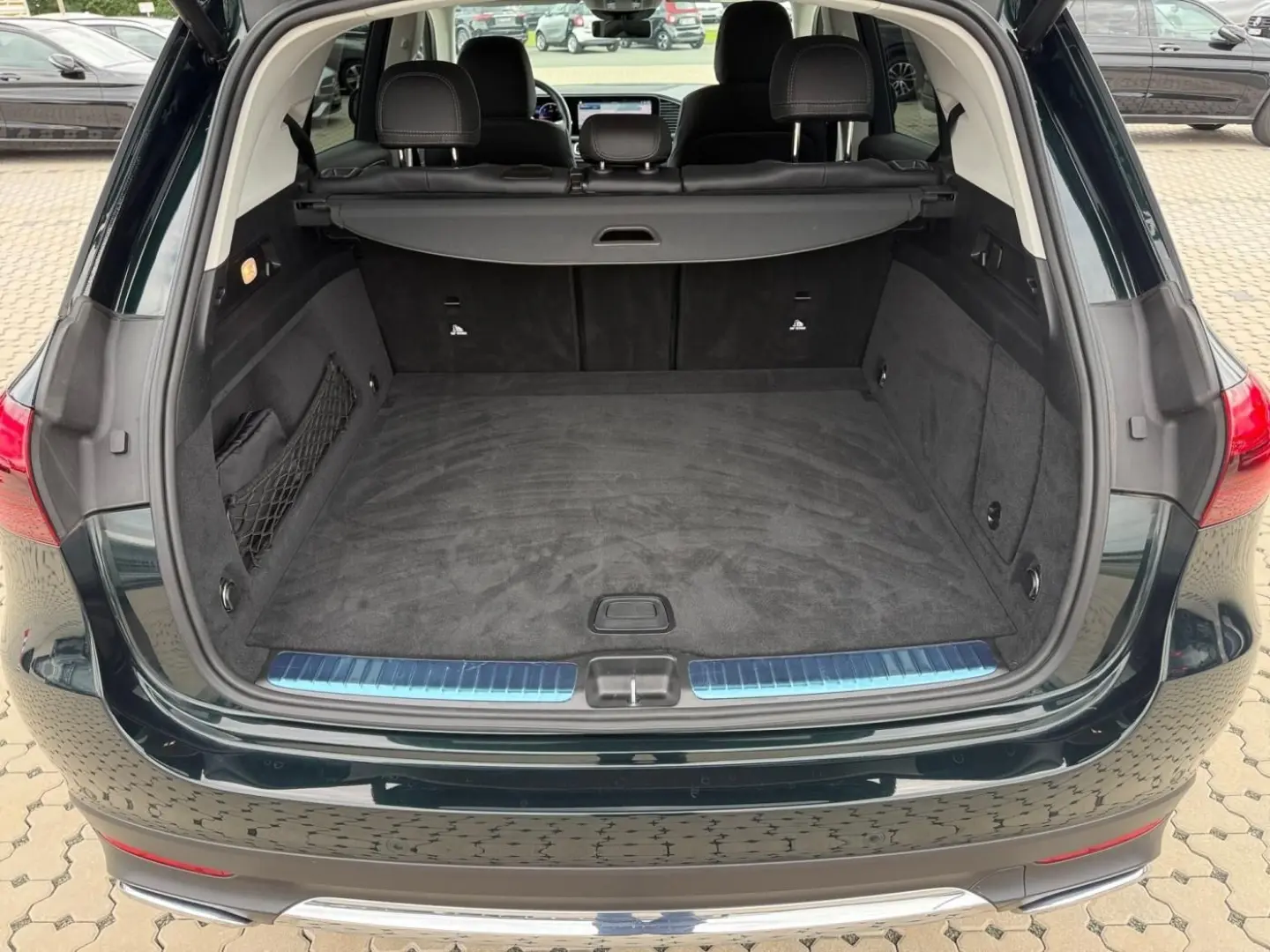 GLE 300 d 4M MULTIBEAM 20'' CARPLAY KAMERA WIDE