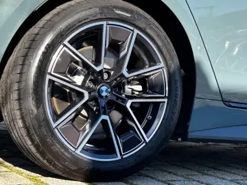 430i xDr.GC. M Sport HUD GlasD.SuView.KomfZ.HiFi