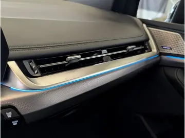 225 Active Tourer xDrive M Sport