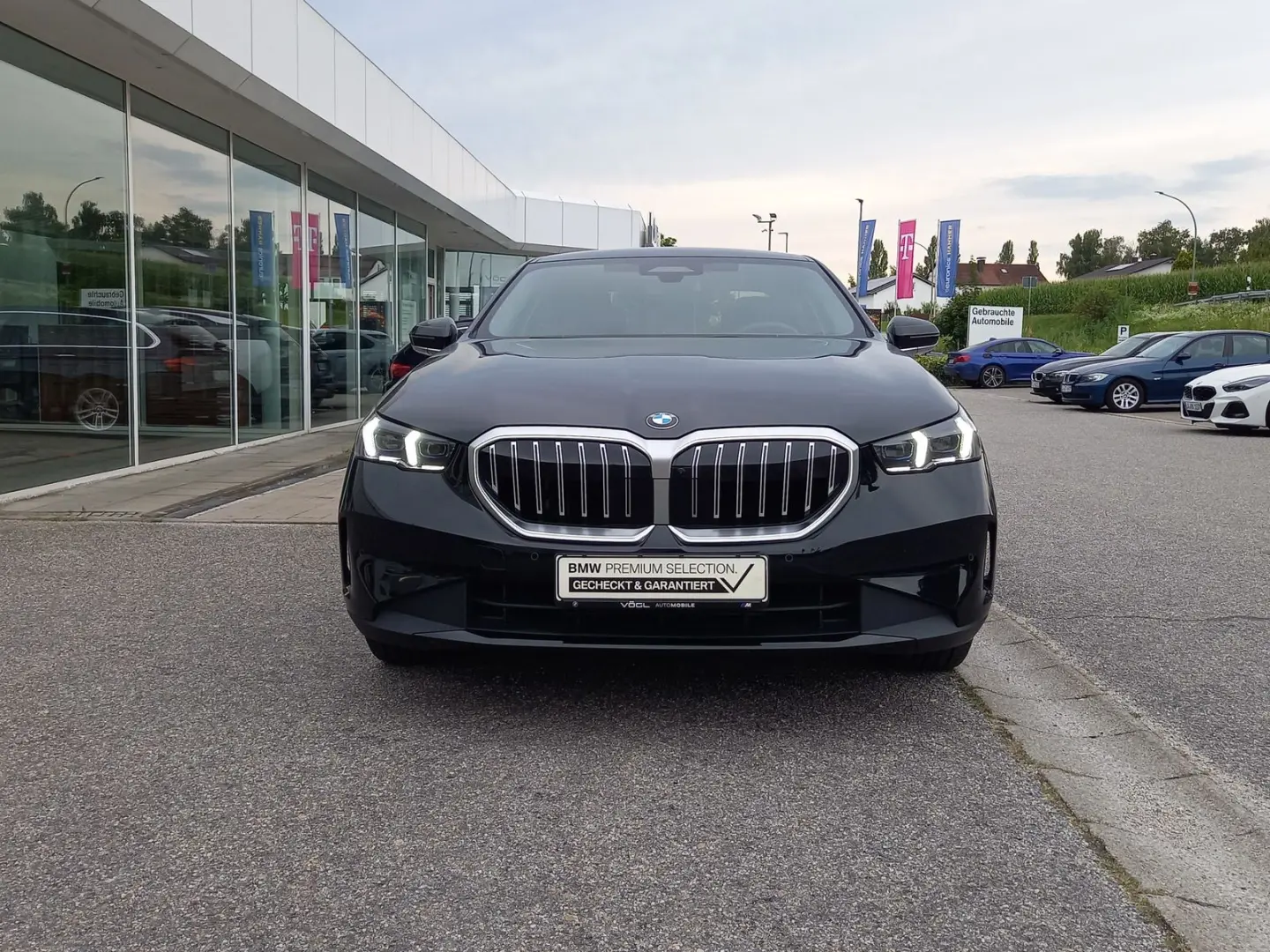 520d xDrive Limousine ACC AHK 4-Zonen Klima SHZ