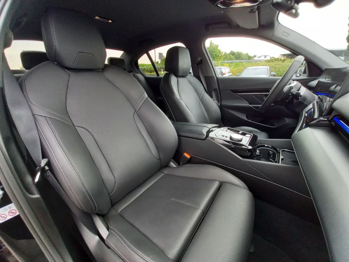 520d xDrive Limousine ACC AHK 4-Zonen Klima SHZ