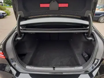 520d xDrive Limousine ACC AHK 4-Zonen Klima SHZ