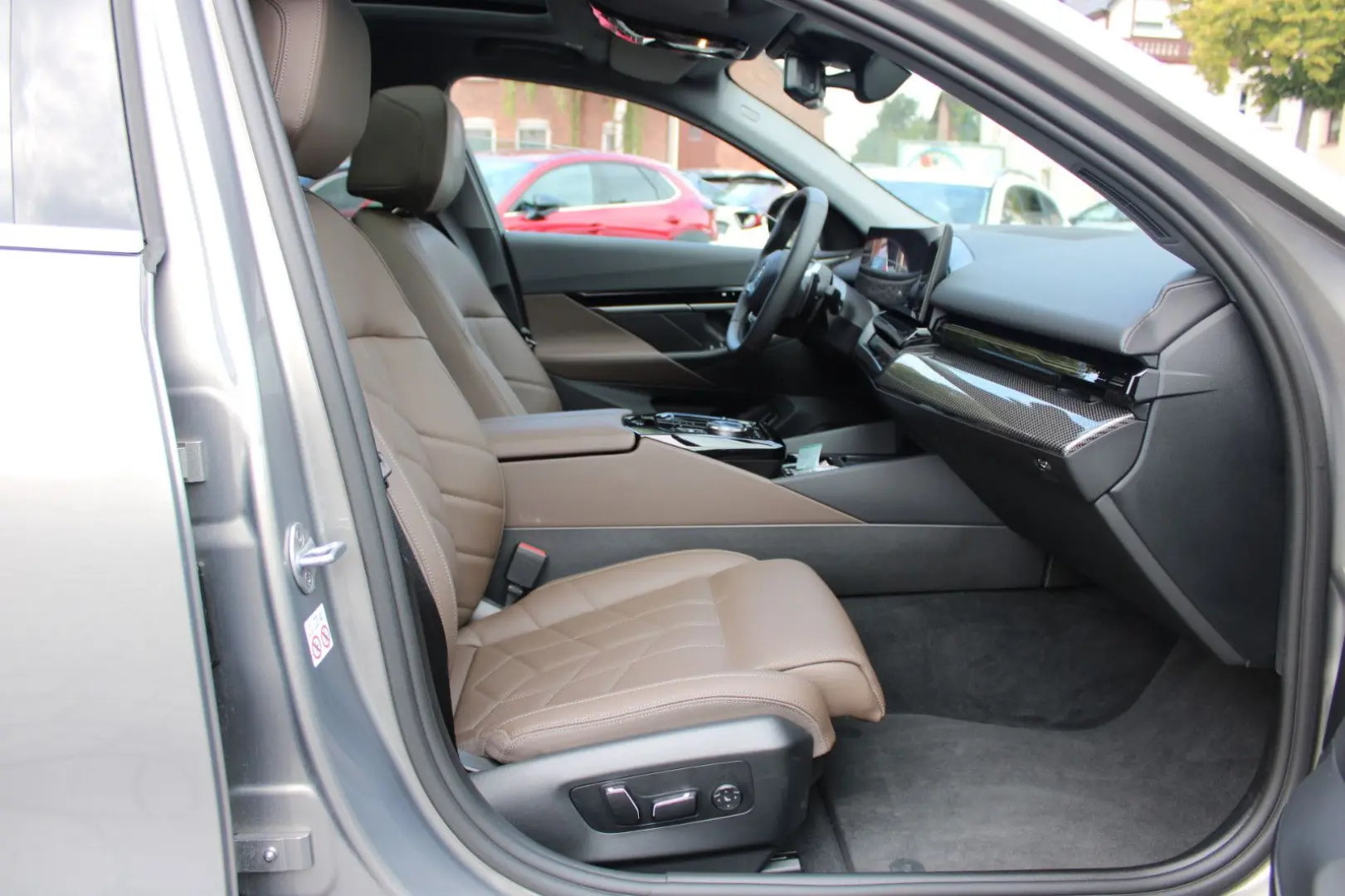 520d xDrive STANDHEIZUNG 360 PANO Bowers&Wilkins