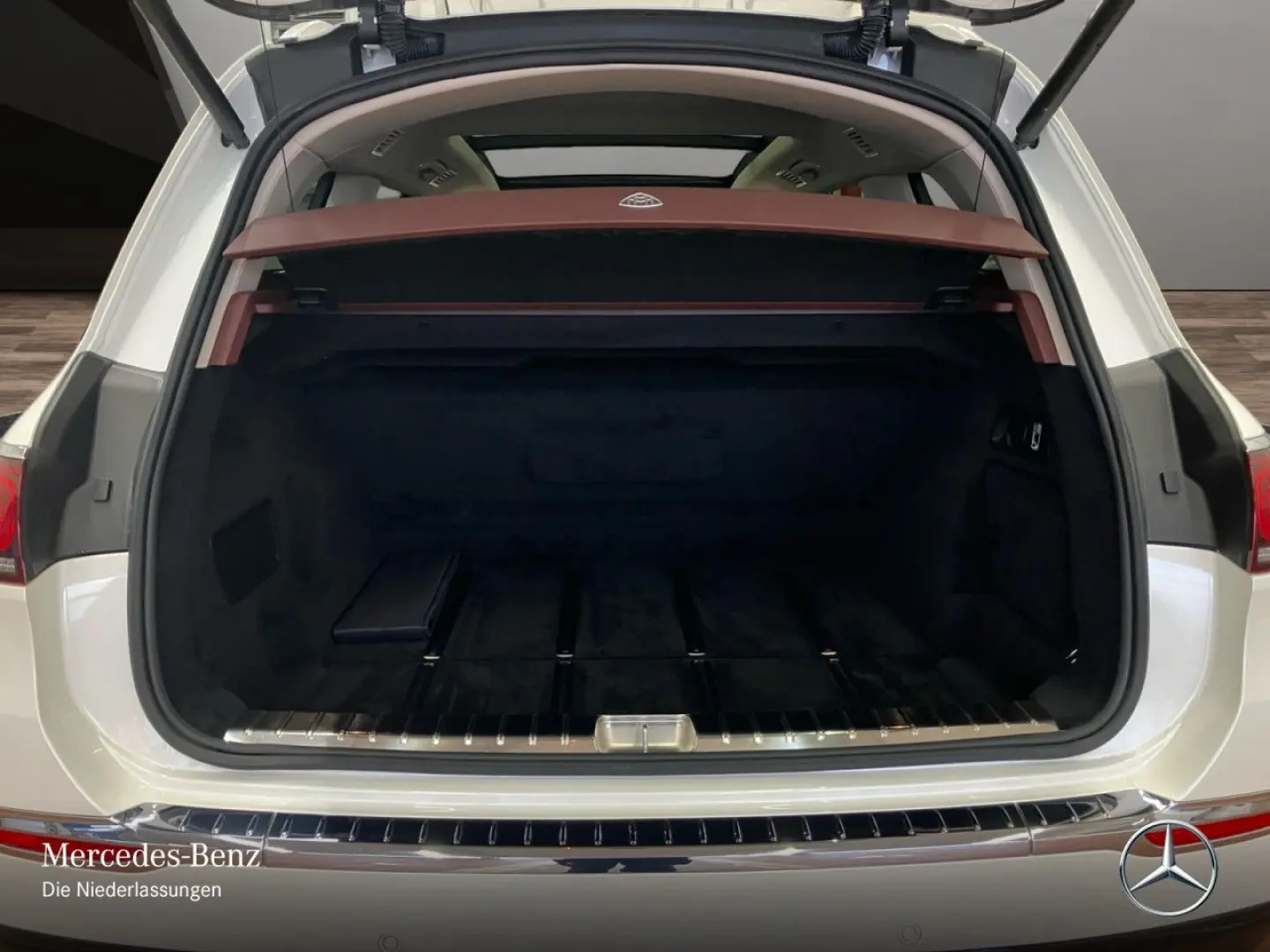 Mercedes-Benz GLS 600 Maybach Panorama Burmester