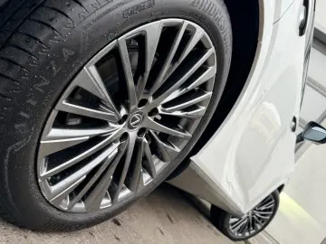 RX 450h  2 5 PHEV Luxury Line