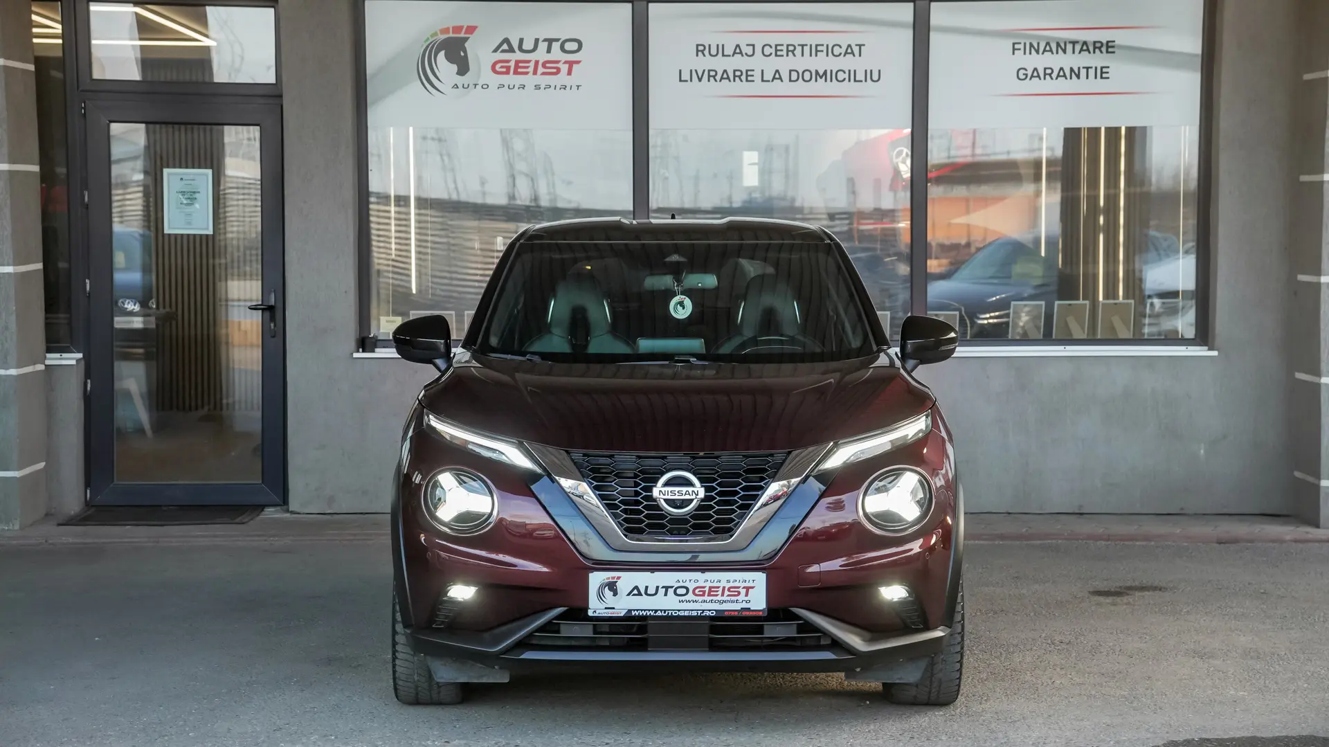 NISSAN JUKE