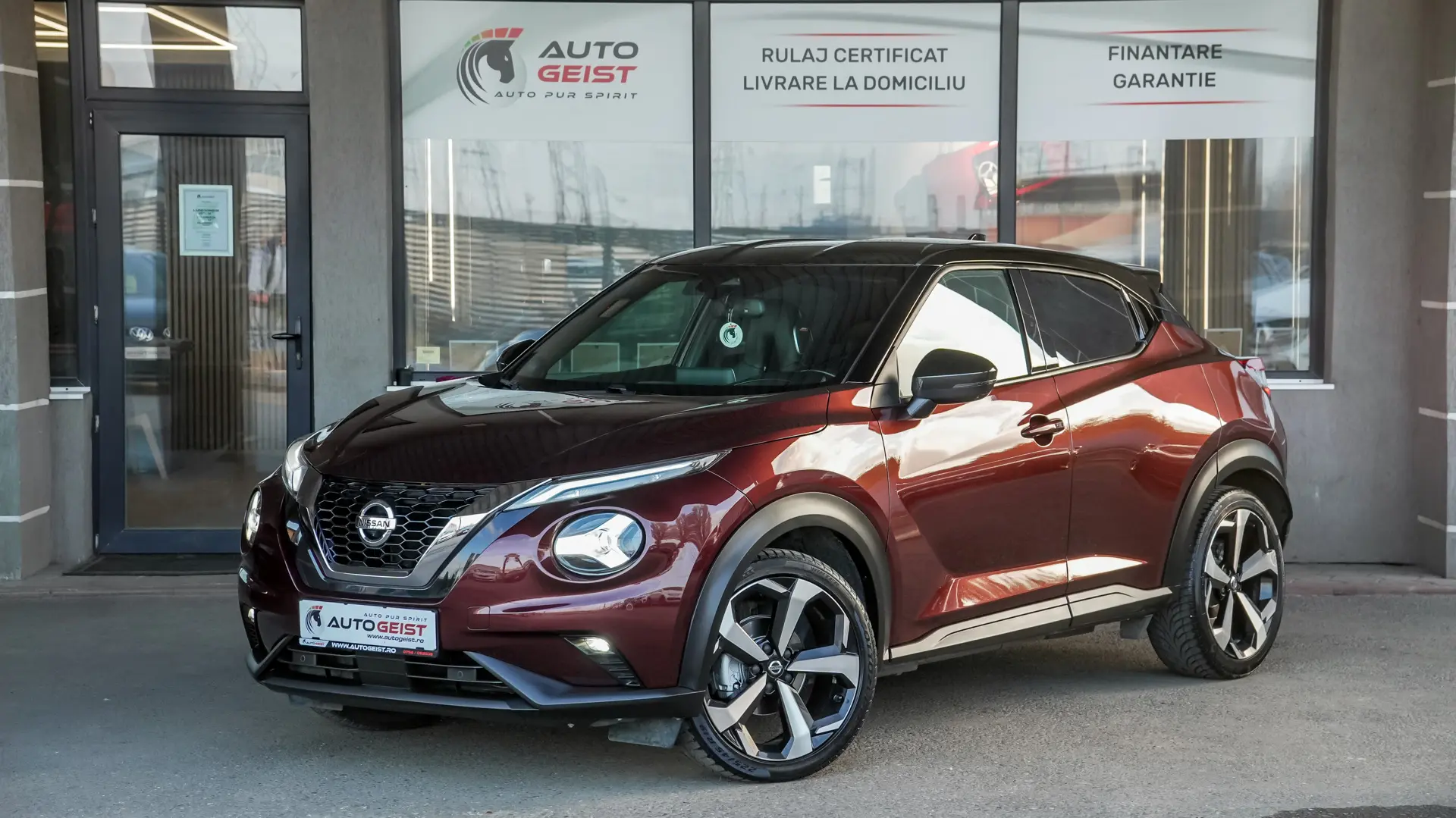 NISSAN JUKE