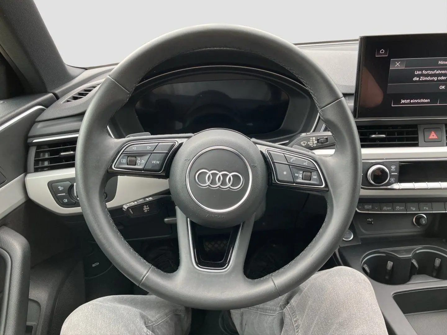 A4 Lim. 40 TFSI S tronic advanced GRA Matrix LED