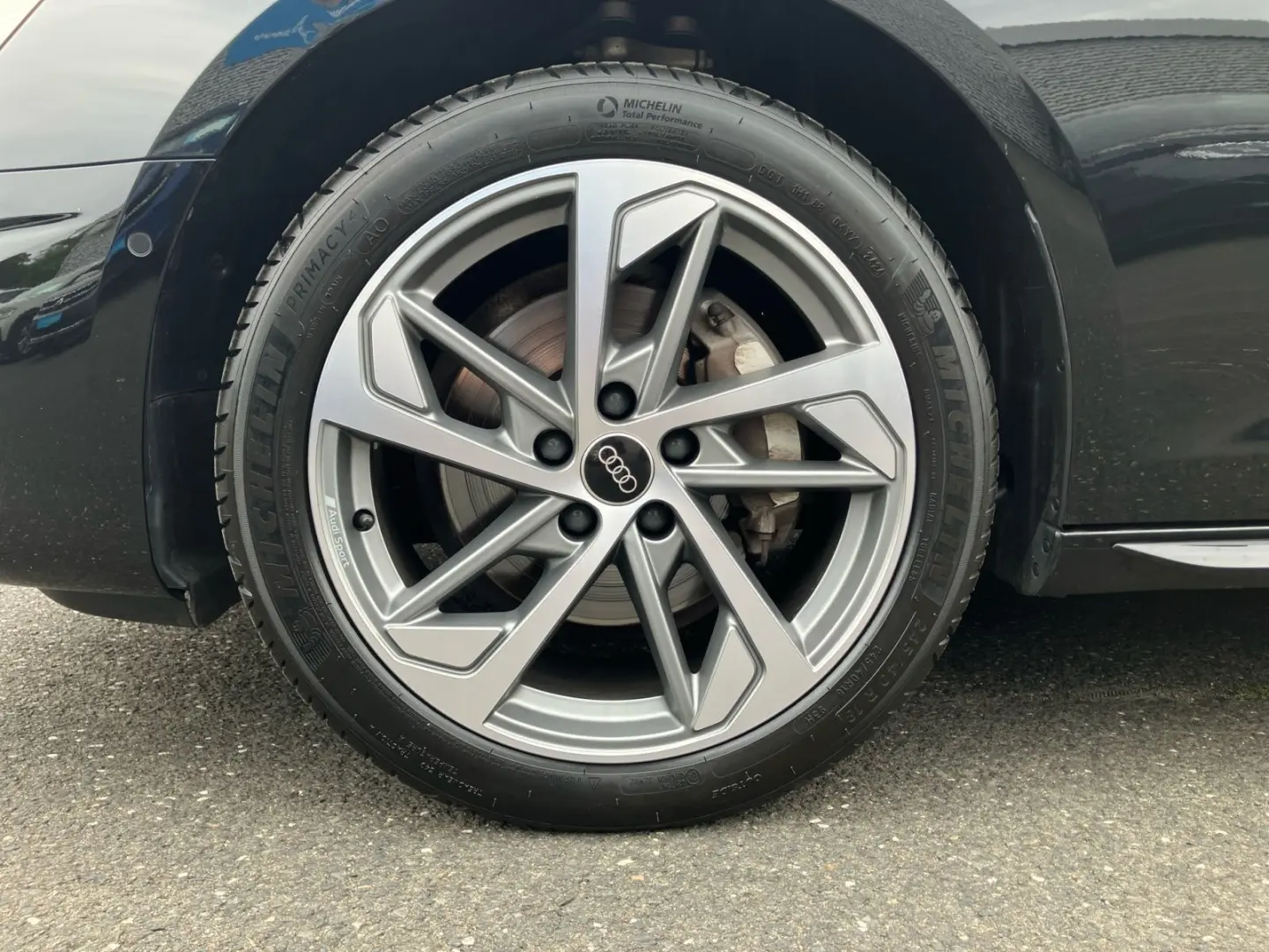 A4 Limousine advanced 40 TFSI S-tronic   Matrix