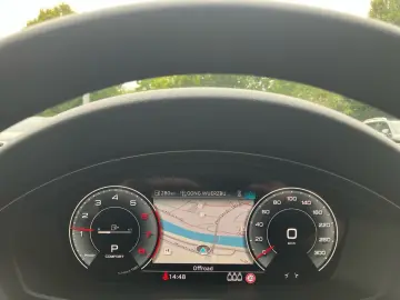 A4 Limousine advanced 40 TFSI S-tronic   Matrix