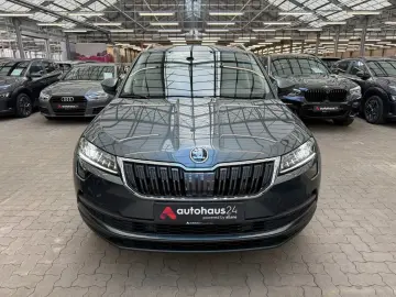 Karoq 1.5 TSI  Clever DSG Kamera CarPlay