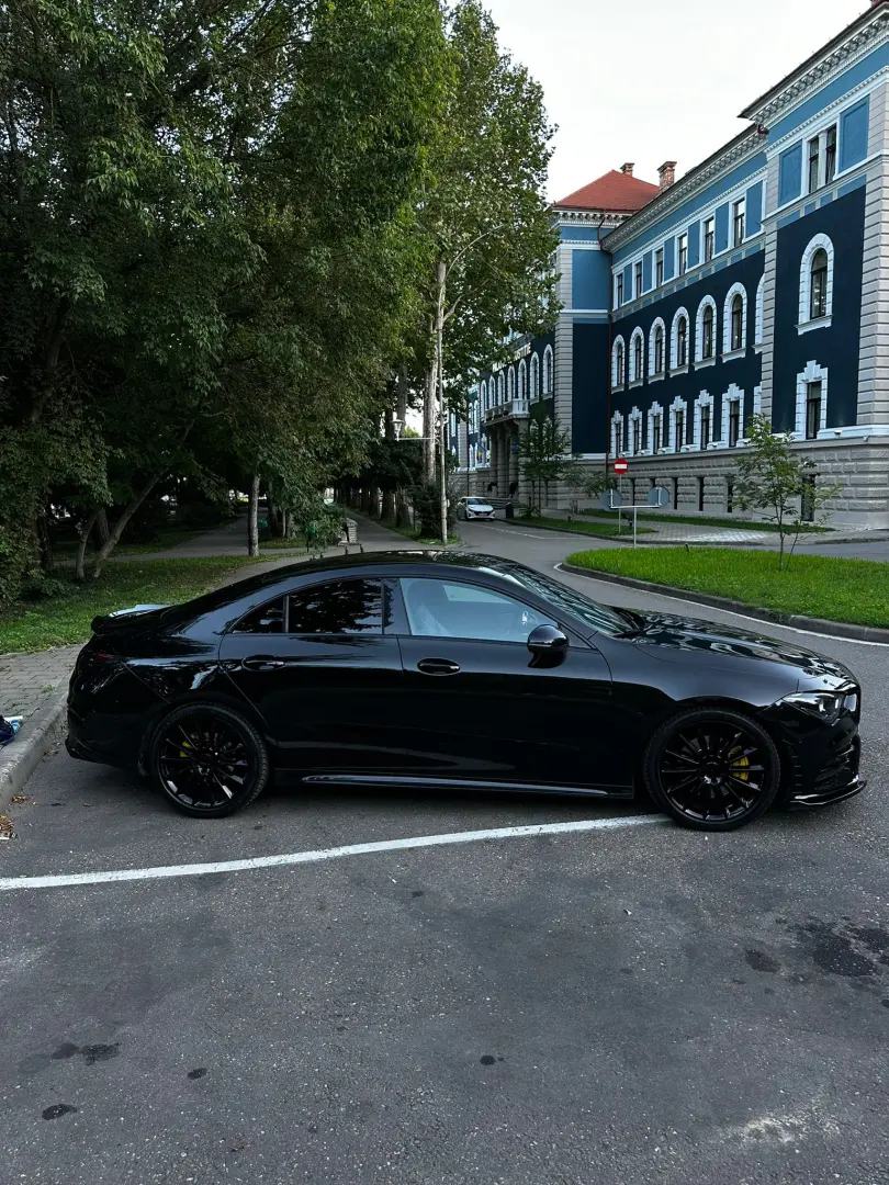 Mercedes-Benz CLA 220