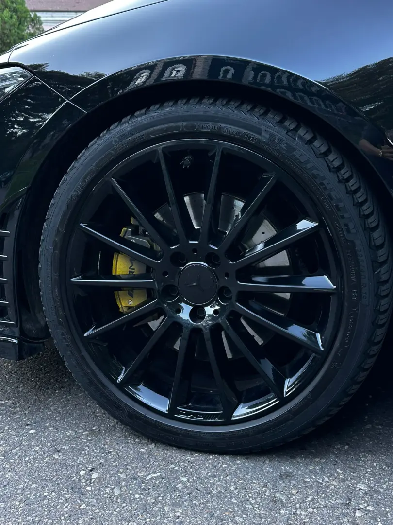 Mercedes-Benz CLA 220