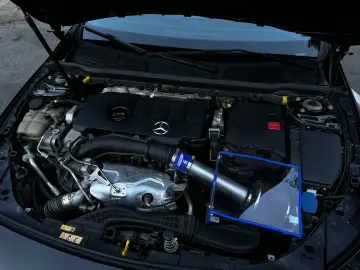 Mercedes-Benz CLA 220