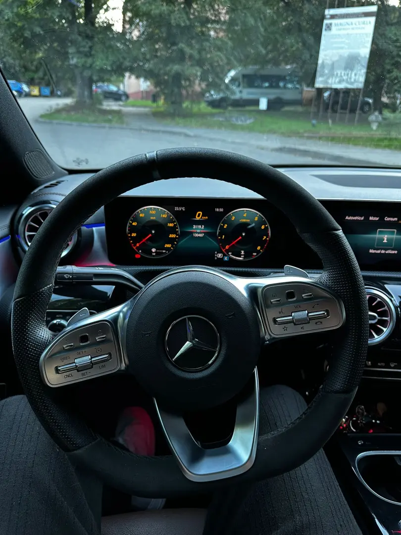 Mercedes-Benz CLA 220