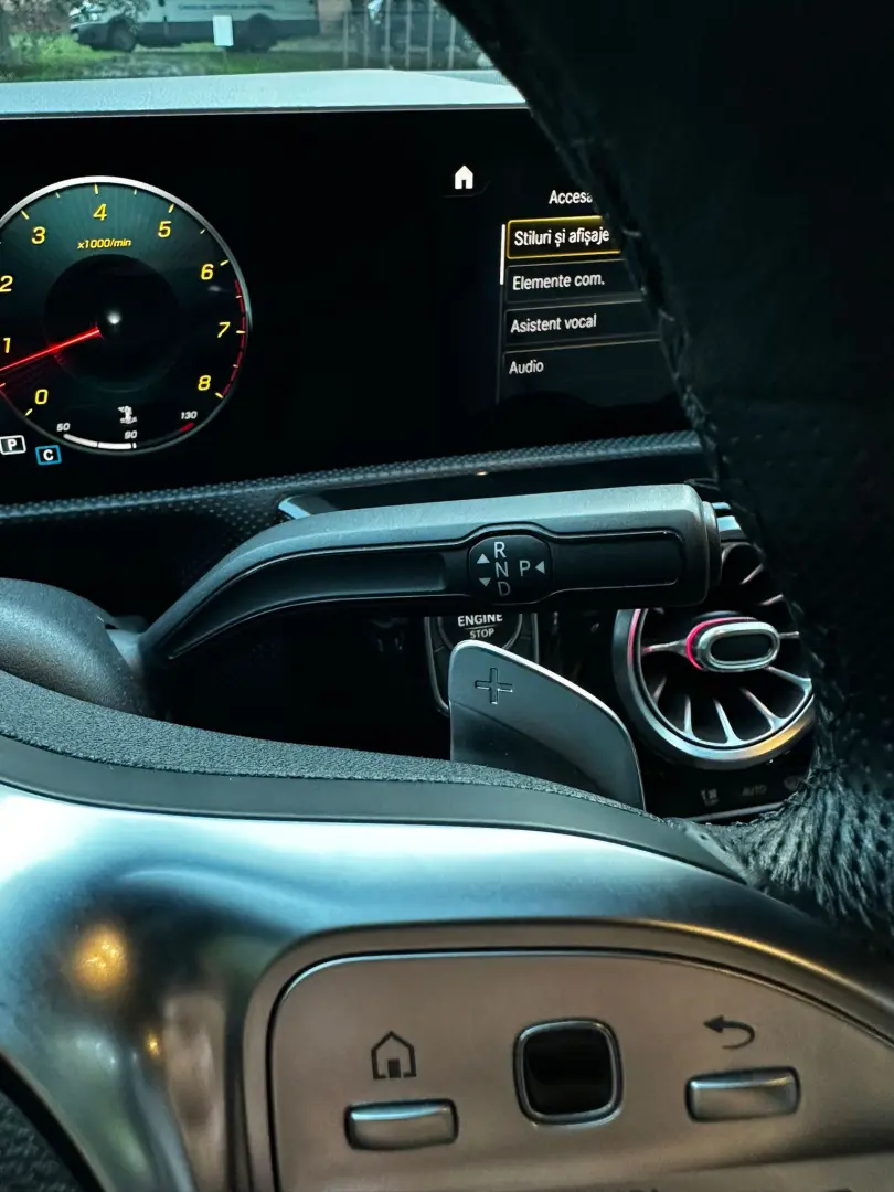 Mercedes-Benz CLA 220